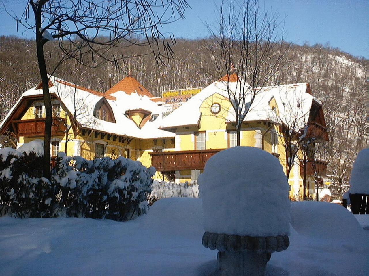 Hotel Szeleta Lillafüred Extérieur photo